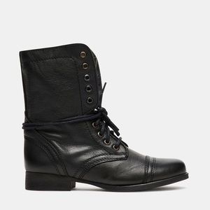 Size 8 Steve Madden combat boots